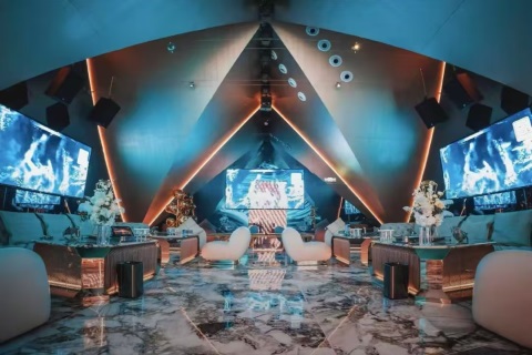 保山夜场KTV诚聘新伙伴 提供住宿培训与成长平台